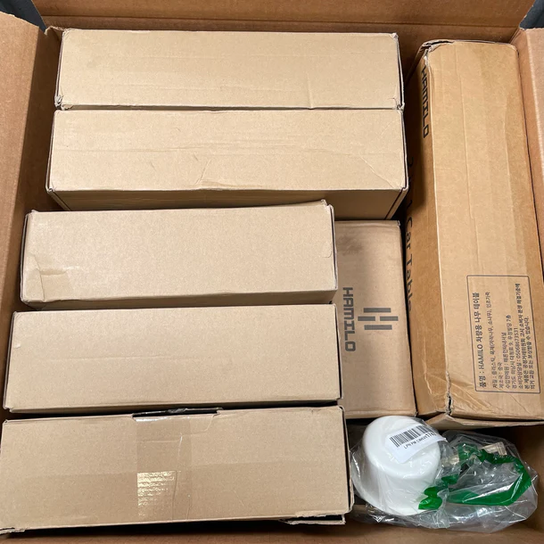 Assorted Traveling Mix Air bed include- 8ea- MSRP